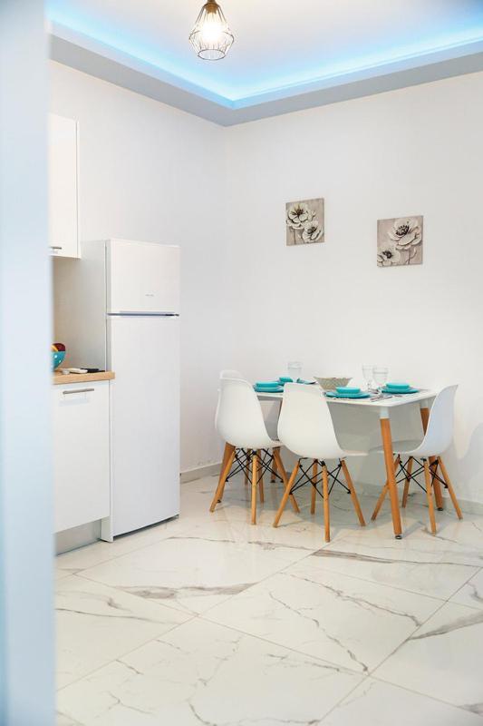 Nikogroup Plaza Apartment Polychrono Luaran gambar